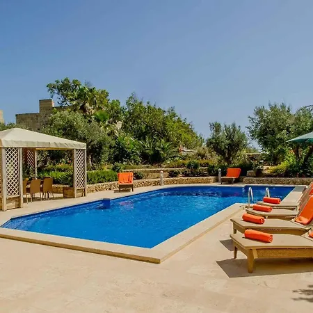 The Almonds Luxury Casă la țară San Lawrenz