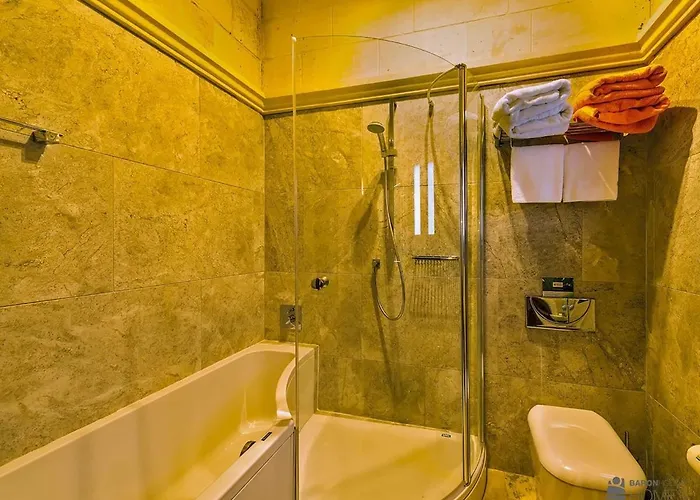 The Almonds Luxury Landsted